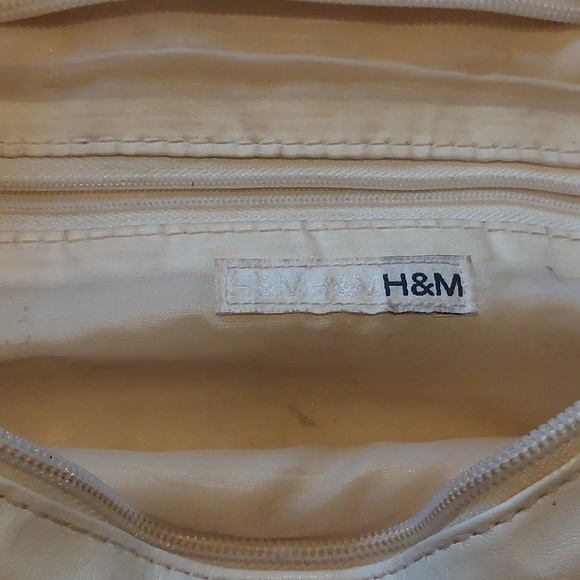 H&M clutch - Picture 5 of 8